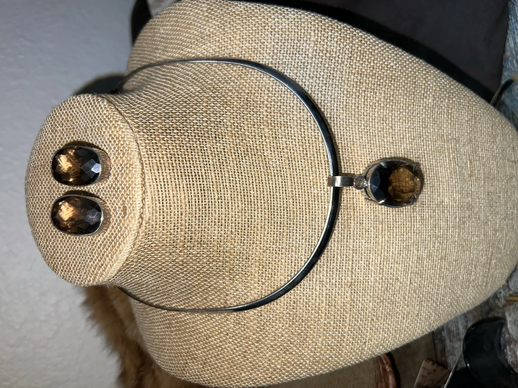 Onyx Collar Set